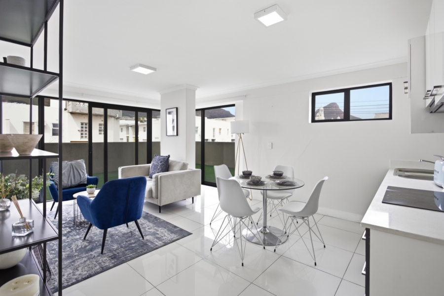 2 Bedroom Property for Sale in Zonnebloem Western Cape